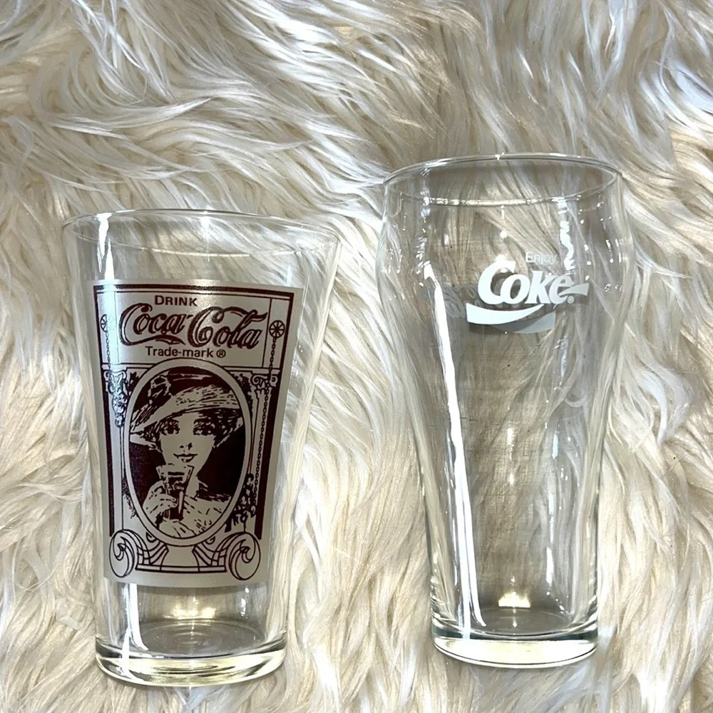 Set of 2 Coca-Cola glasses.